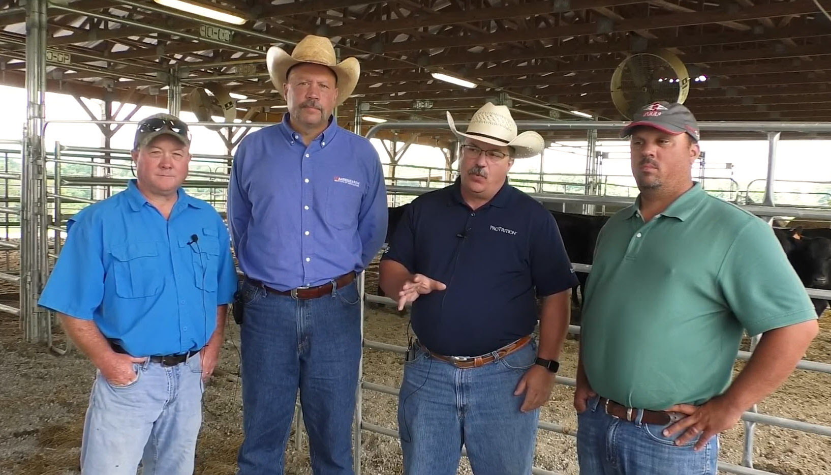 Kevin Thompson, Hugh Moorehead, and Charlie Stogner discussing low stress environements for cattle